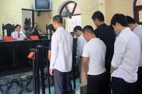 АФК пожизнено отстрани девет виетнамски футболисти 