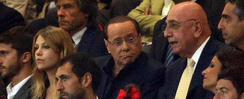 Симоне: Берлускони е забравил как се строи победен Милан